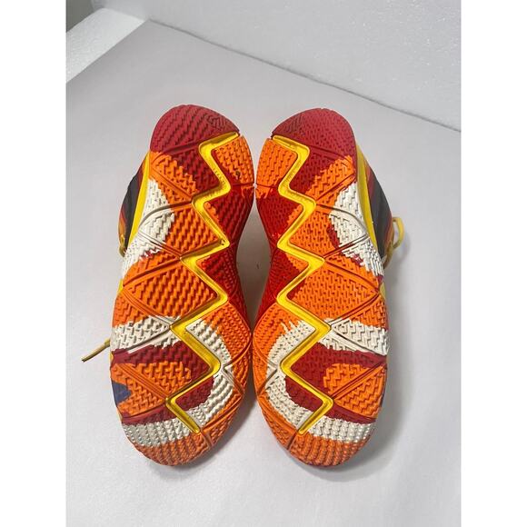 Nike Kyrie 4 70s Decades Pack Yellow Basketball Shoes US 4Y 943807-700 - Picture 7 of 10